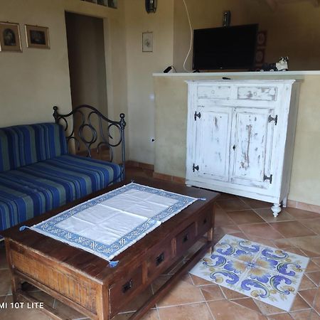 Appartamento a Feraxi Muravera Esterno foto