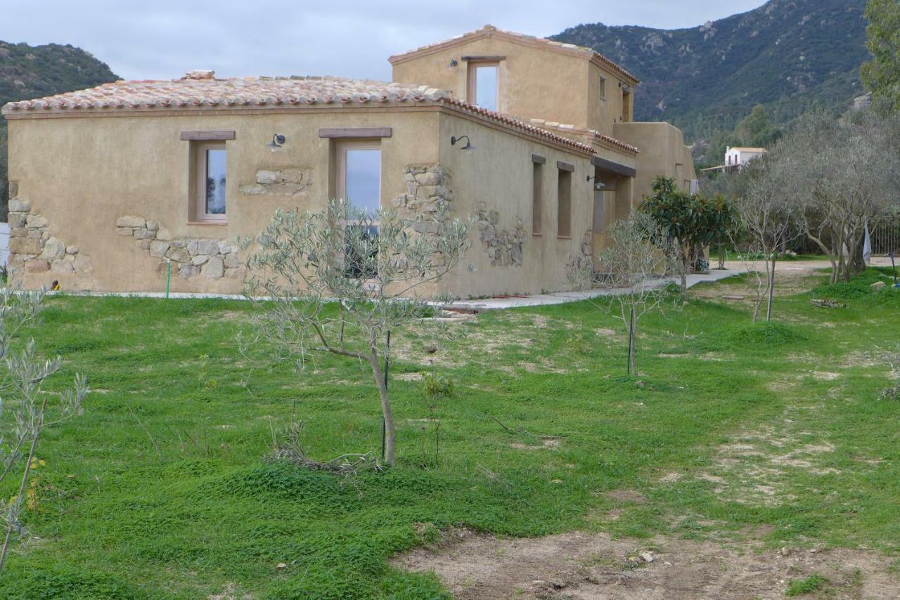 Appartamento a Feraxi Muravera Esterno foto